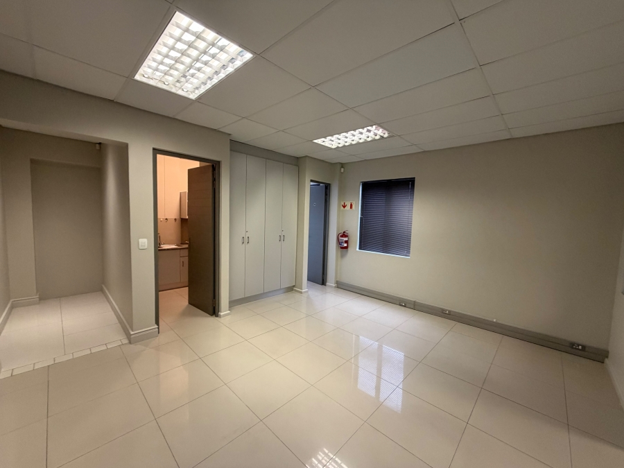 To Let Commercial Property for Rent in Durbanville Western Cape